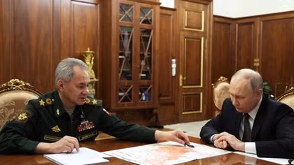 Tổng thống Putin: Nga phát triển năng lực vũ trụ không khác gì Mỹ