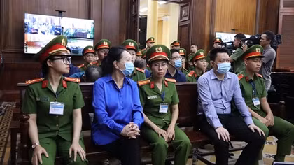 “Người bạn bí ẩn” ngỏ ý đưa tiền cho bà Trương Mỹ Lan khắc phục hậu quả