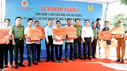 Những ngôi nhà từ lòng nhân ái