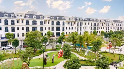 Nhà đầu tư “đổi món” sang bất động sản khi giá nhà liên tục leo dốc