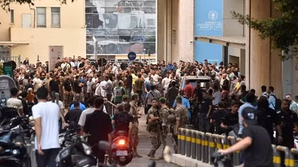 Hàng nghìn máy nhắn tin phát nổ gây thương vong lớn, Hezbollah đổ lỗi cho Israel