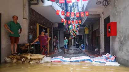 Hà Nội yêu cầu tập trung triển khai phương án bảo vệ đê điều xung yếu