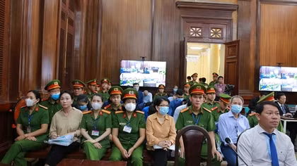 Bị cáo Trần Mỹ Dung: Sai thì nhận, không né tránh!