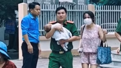 Cứu cháu bé và nhiều người bị ngạt khói trong vụ cháy căn hộ tầng 14