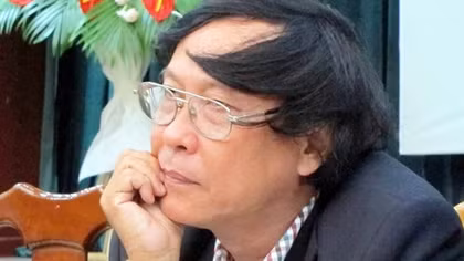 Thơ Việt Nam sau 1975 - nền và đỉnh