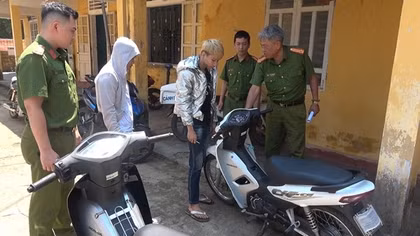 Tuần tra, phát hiện nhóm thanh thiếu niên chuyên "ăn hàng" ở các chung cư