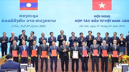 Hợp tác thương mại, đầu tư Việt Nam-Lào cần có đột phá