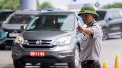 Công bố 9 đường dây nóng liên quan tới an toàn giao thông dịp nghỉ lễ 2/9