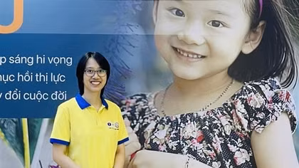 Mẹ "thiên thần" Hải An: "Từ đôi mắt của con, tôi muốn nhân lên nguồn sáng diệu kỳ"
