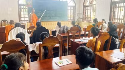 Lớp học tiếng Khmer đặc biệt ở Sóc Trăng