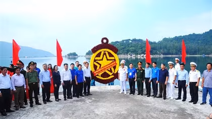 Tổ chức lễ tri ân tưởng niệm liệt sĩ ở bến Vũng Rô