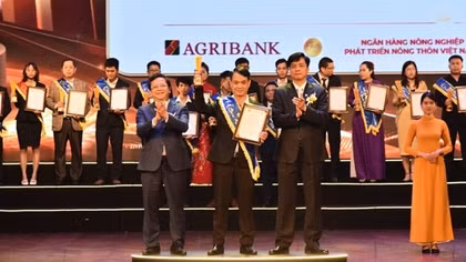 Agribank lần thứ 9 liên tiếp được vinh danh Hệ thống Công nghệ thông tin Xuất sắc tại Giải thưởng Sao Khuê 2024