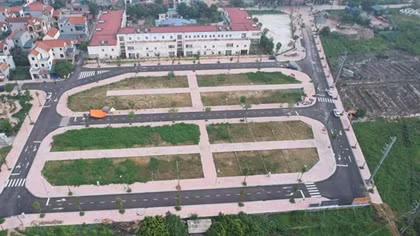 Hà Nội: Khởi điểm đấu giá đất có nơi chỉ 1,7 triệu/m2 nhưng các bước đấu giá... hỗn loạn