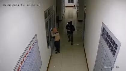 Lợi dụng đêm vắng, đột nhập trường học trộm cắp tài sản