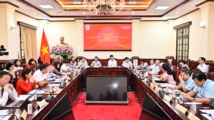 Tọa đàm “Đẩy mạnh xây dựng và hoàn thiện nhà nước pháp quyền XHCN Việt Nam”