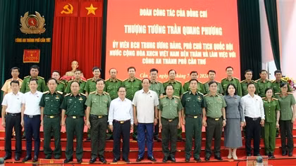 Đoàn công tác Ủy ban Quốc phòng và An ninh của Quốc hội làm việc với Công an TP Cần Thơ