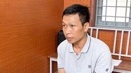 Giả danh Công an lừa tình, lừa tiền nhiều phụ nữ