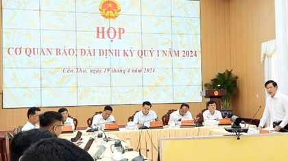 Vì sao Cần Thơ phải điều chỉnh, bổ sung quy chế họp báo?