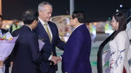 Thủ tướng tới Melbourne, bắt đầu dự Hội nghị Cấp cao ASEAN-Australia