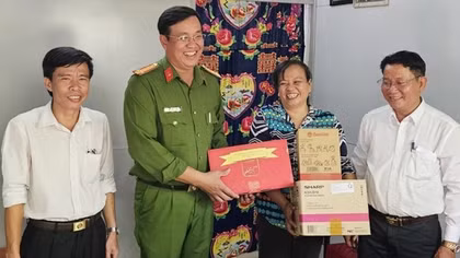 Chung tay xây dựng hoàn thành 194 căn nhà do Bộ Công an hỗ trợ