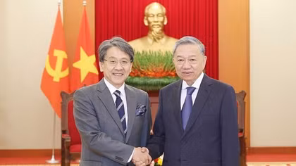 Tổng Bí thư Tô Lâm tiếp Chủ tịch Hội đồng quản trị Ngân hàng hợp tác quốc tế Nhật Bản