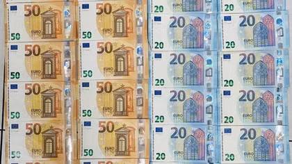 Nhân viên thử việc dọn phòng trộm luôn 2.000 EUR của du khách nước ngoài