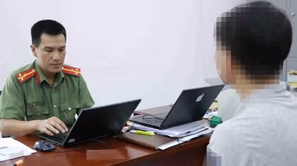 Sập bẫy kẻ mạo danh nhân viên ngân hàng tư vấn nâng cấp thẻ tín dụng