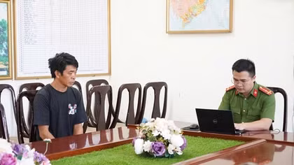 Dùng búa sát hại vợ rồi trốn lên rừng