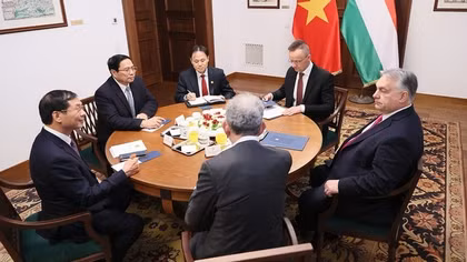 Nâng quan hệ Đối tác Toàn diện Việt Nam - Hungary lên tầm cao mới