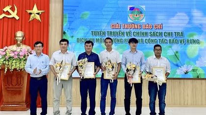 Khuyến khích tuyên truyền công tác quản lý, bảo vệ rừng tại Quảng Nam