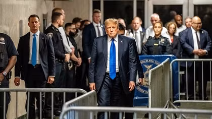 Khúc quanh trên đường trở lại Nhà trắng của ông Donald Trump