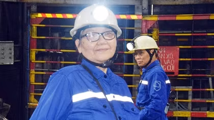 Thơ Hoàng Việt Hằng: Để hoang vu lại hoang vu tìm về