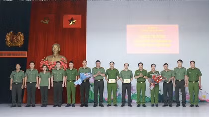 Khen thưởng các đơn vị triệt phá thành công đường dây bán trái phép hoá đơn quy mô lớn