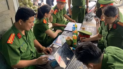 Thành lập tổ công tác tiếp nhận thông tin nạn nhân vụ sập cầu Phong Châu