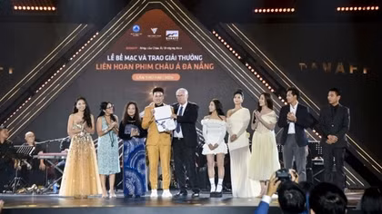 Mang phim đi liên hoan: Cơ hội của phim Việt