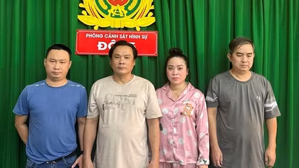 Triệt phá ổ môi giới mại dâm tại Nhà hàng karaoke 98