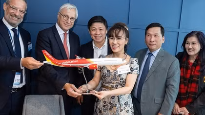 Vietjet và Airbus ký kết hợp đồng 20 máy bay A330neo trị giá 7,4 tỷ USD tại Farnborough Airshow