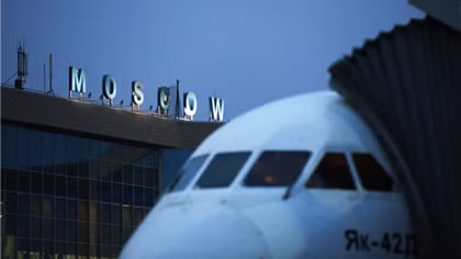 Nga bất ngờ tạm ngừng hoạt động toàn bộ bốn sân bay ở Moscow
