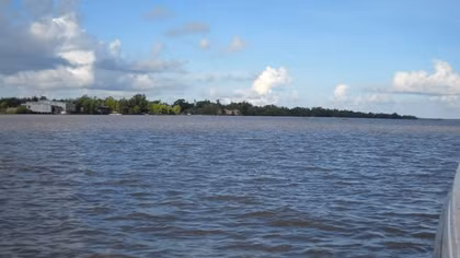 Ba thợ lặn mất tích trên sông sau tiếng nổ lớn