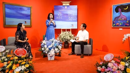 Nhà văn Như Bình: Làm thơ, vẽ tranh là trò chuyện với chính mình