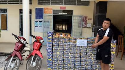 Gần 400 kg pháo nổ lậu giấu trong nghĩa địa