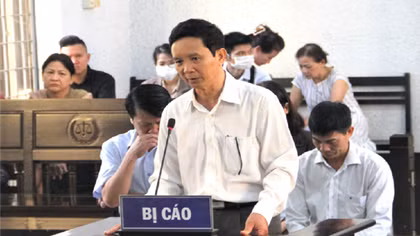 Cựu Giám đốc CDC Đắk Lắk cùng các đồng phạm lãnh án