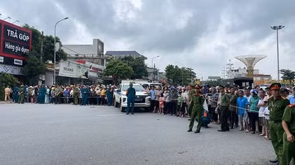 Thủ tướng chỉ đạo tập trung khắc phục sự cố sập cầu Phong Châu, ứng phó, khắc phục hậu quả mưa lũ, sạt lở