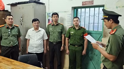 Khởi tố, bắt tạm giam cựu Tổng Biên tập Báo Thanh niên Nguyễn Công Khế