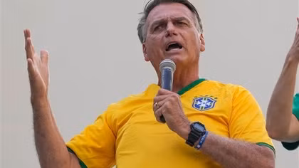 Cựu Tổng thống Brazil bị buộc tội biển thủ quà biếu