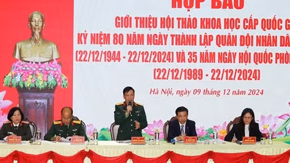 Làm sáng tỏ hơn nữa đường lối của Đảng về xây dựng QĐND Việt Nam