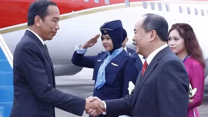 Tổng thống Indonesia đến Hà Nội, bắt đầu thăm cấp Nhà nước tới Việt Nam