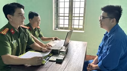 Lừa chạy án chiếm đoạt 500 triệu đồng
