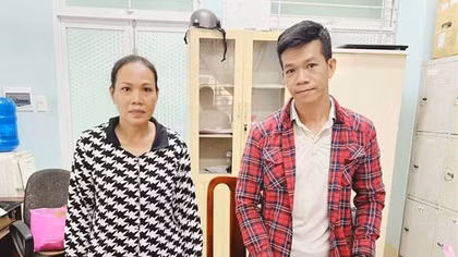 Anh công nhân hào hiệp
