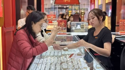 Vàng nhẫn lại lập đỉnh mới